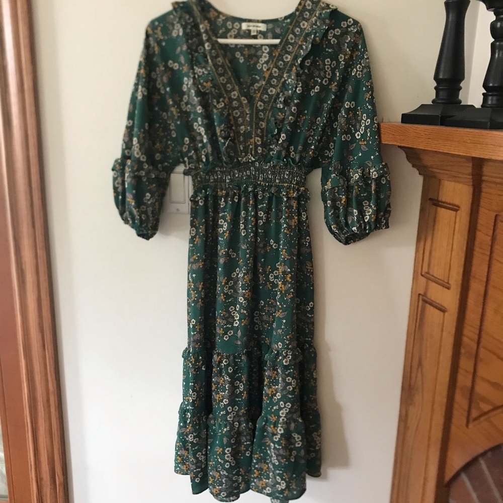 Chic Bohemian Floral Long Sleeve Dress